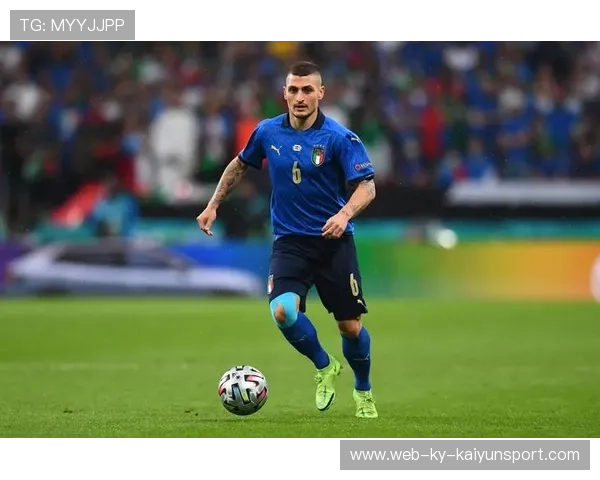 巴黎圣日耳曼中场屏障:维拉蒂与拉比奥特密集断球训练 巴黎圣日耳曼中场屏障:维拉蒂与拉比奥特密集断球训练