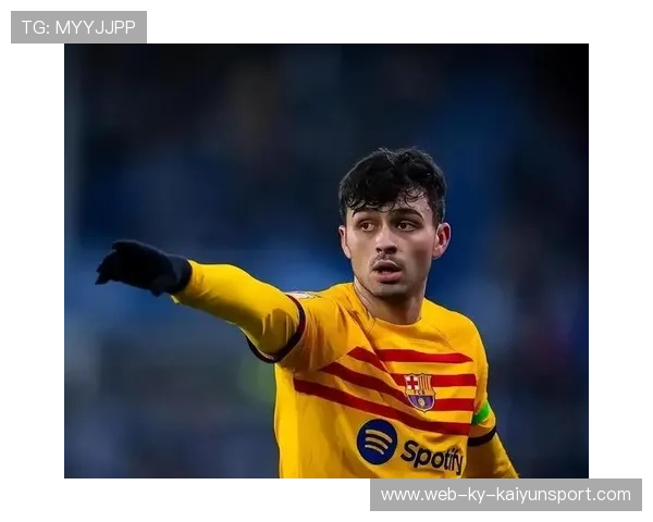 佩德里突破制造空间,巴萨少年天赋尽显 佩德里突破制造空间,巴萨少年天赋尽显